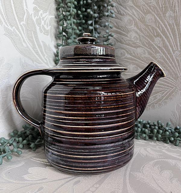 Tableware: Arabia Finland Mahonki Mahogany Brown Teapot by Göran Bäck & Ulla Procopé