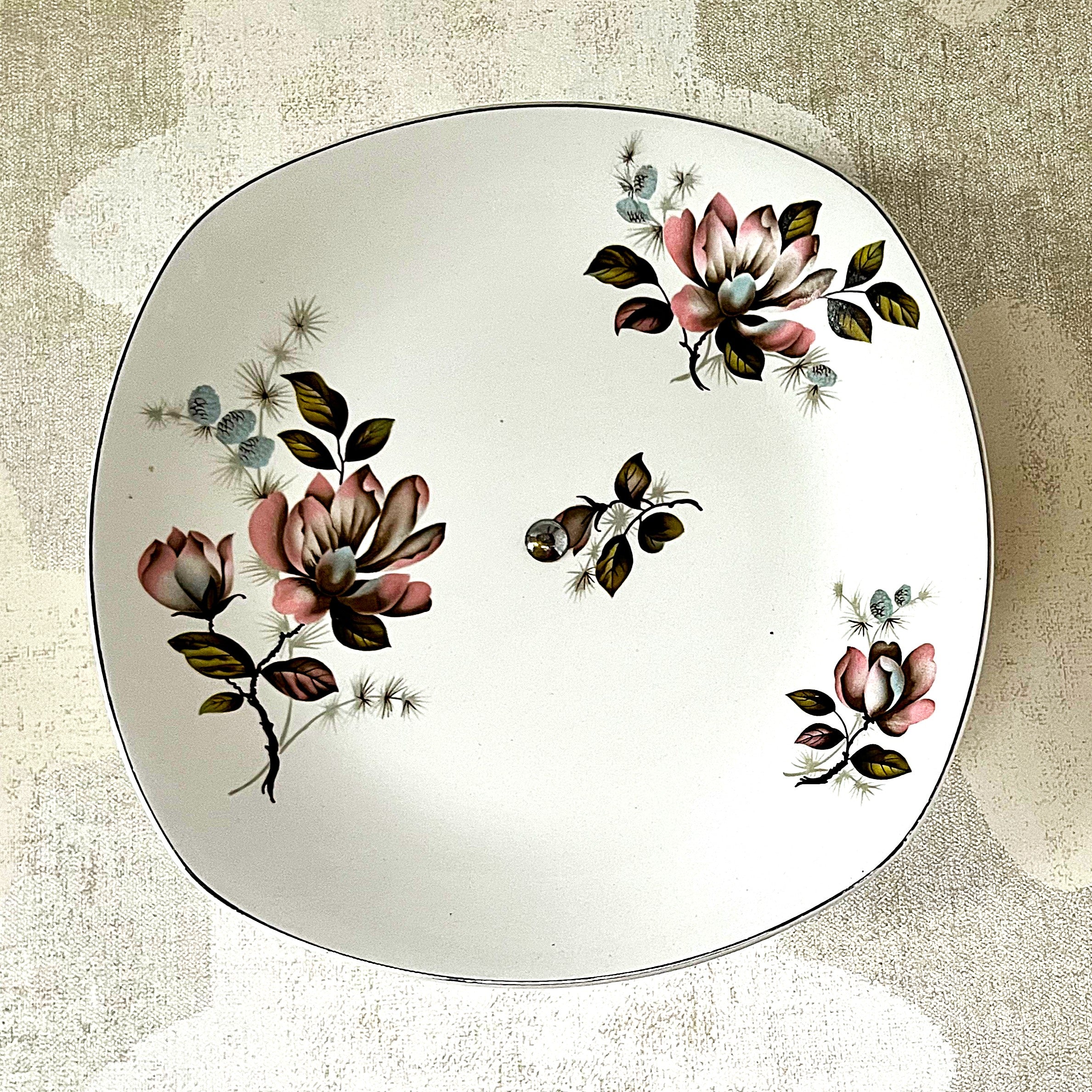 High Tea: Midwinter Magnolia Pedestal Cake Stand