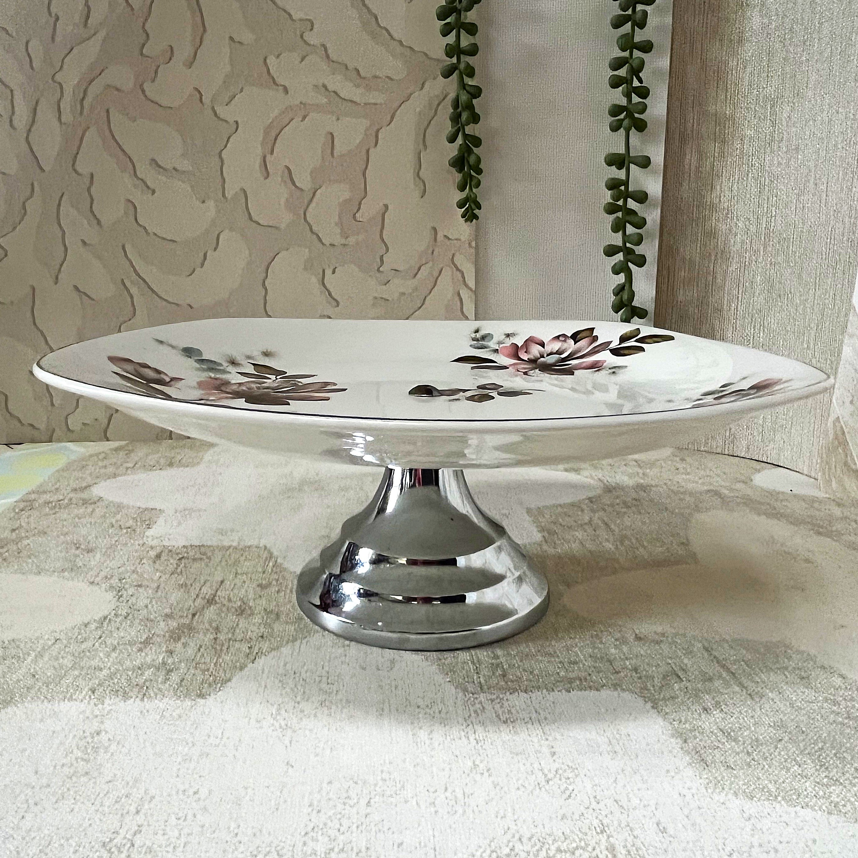 High Tea: Midwinter Magnolia Pedestal Cake Stand