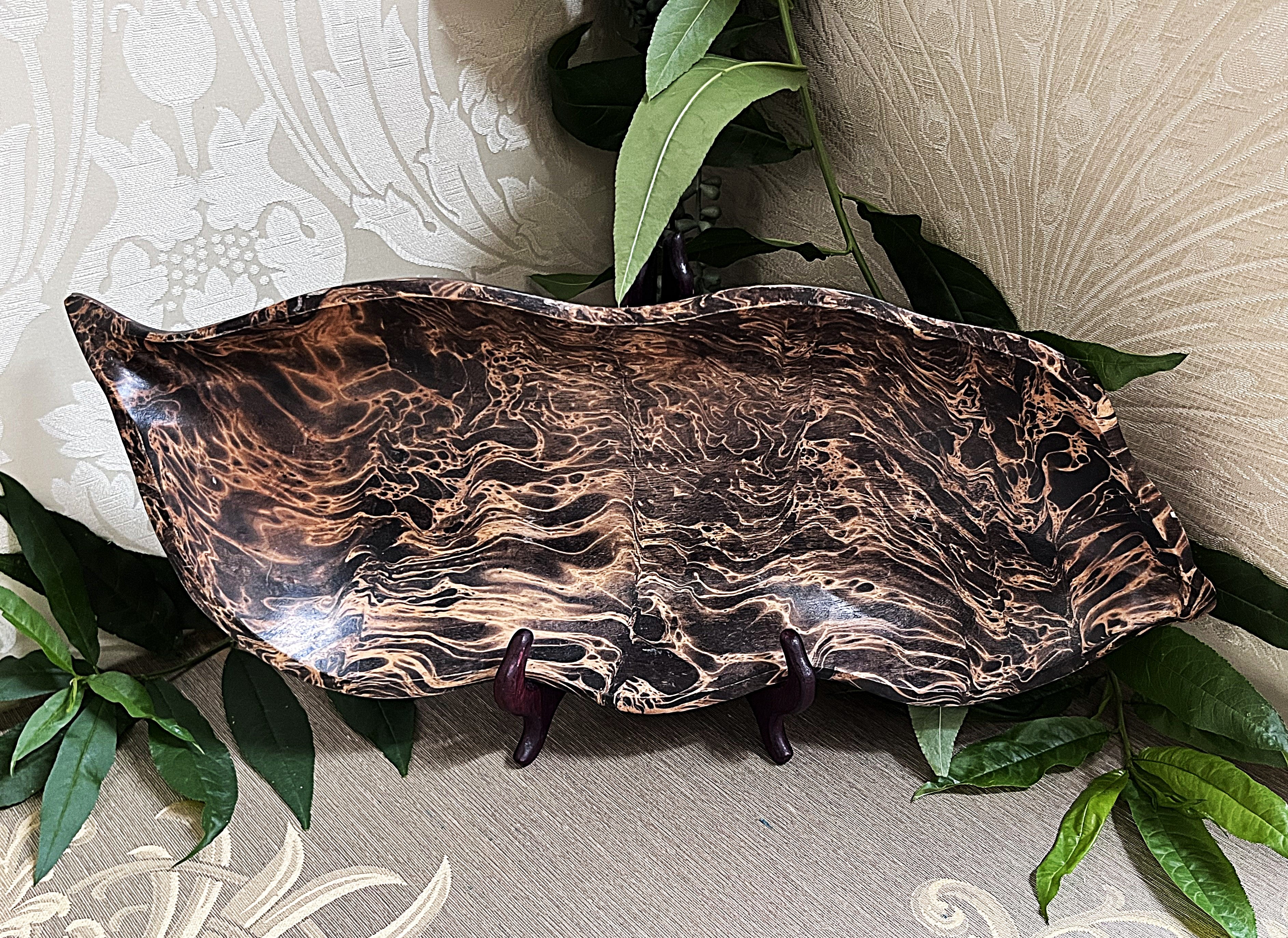 Carved Wood: Marbled Olive Burl Wood Bowl