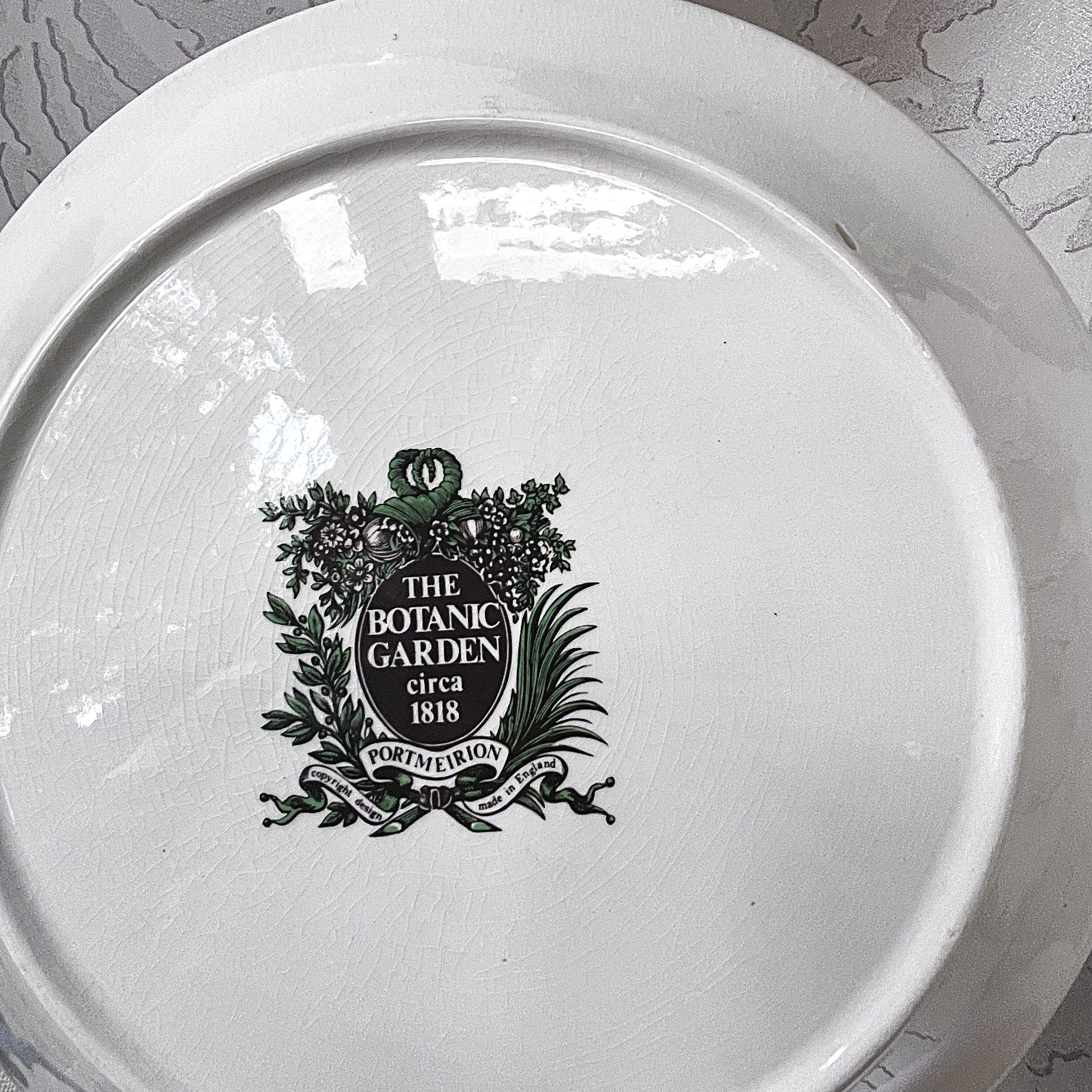 Dinnerware: Portmeirion The Botanic Garden, Arctotis Grandiflora, Dinner Plate