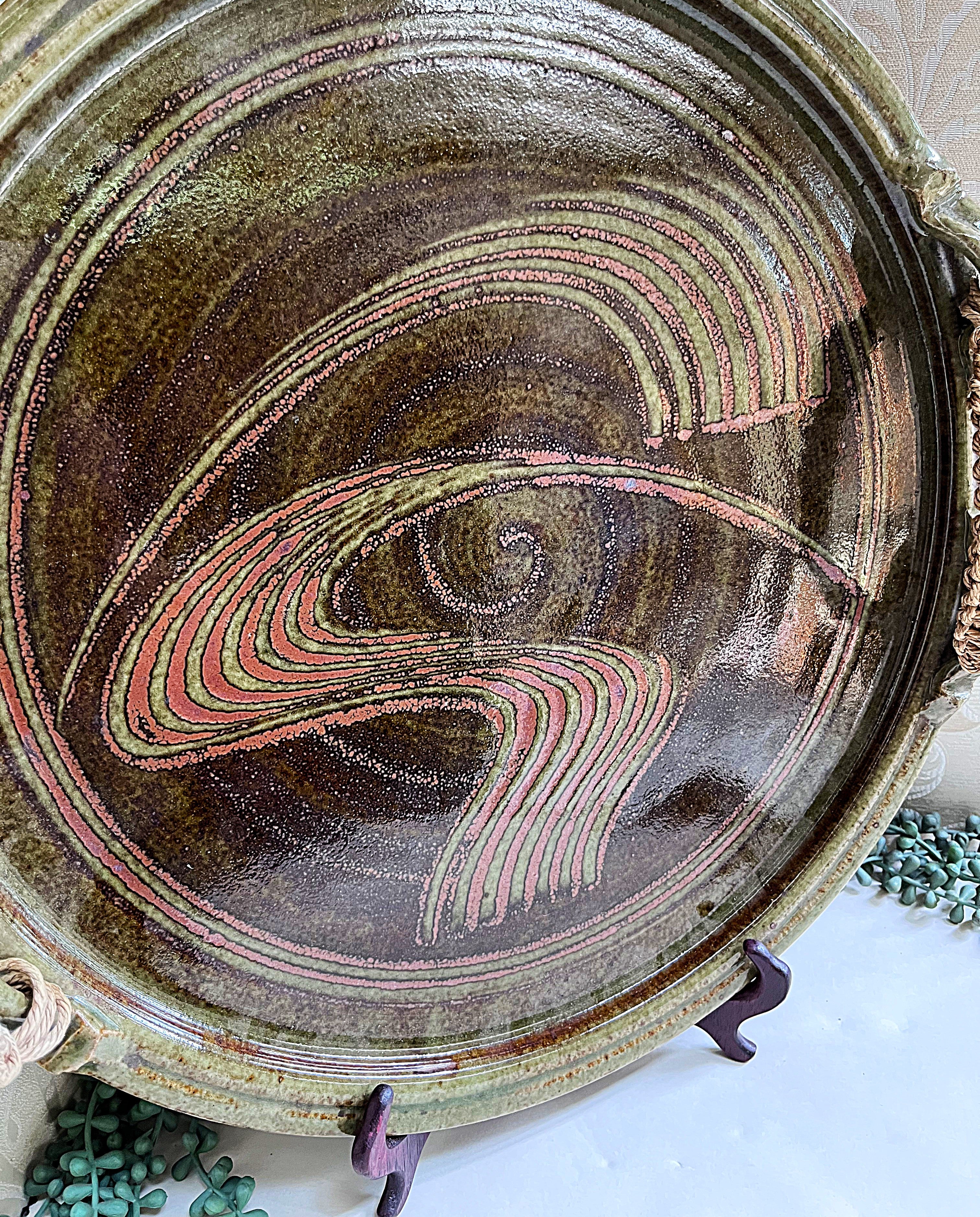 Master Potter: Neville Burde - Large Round Serving Tray