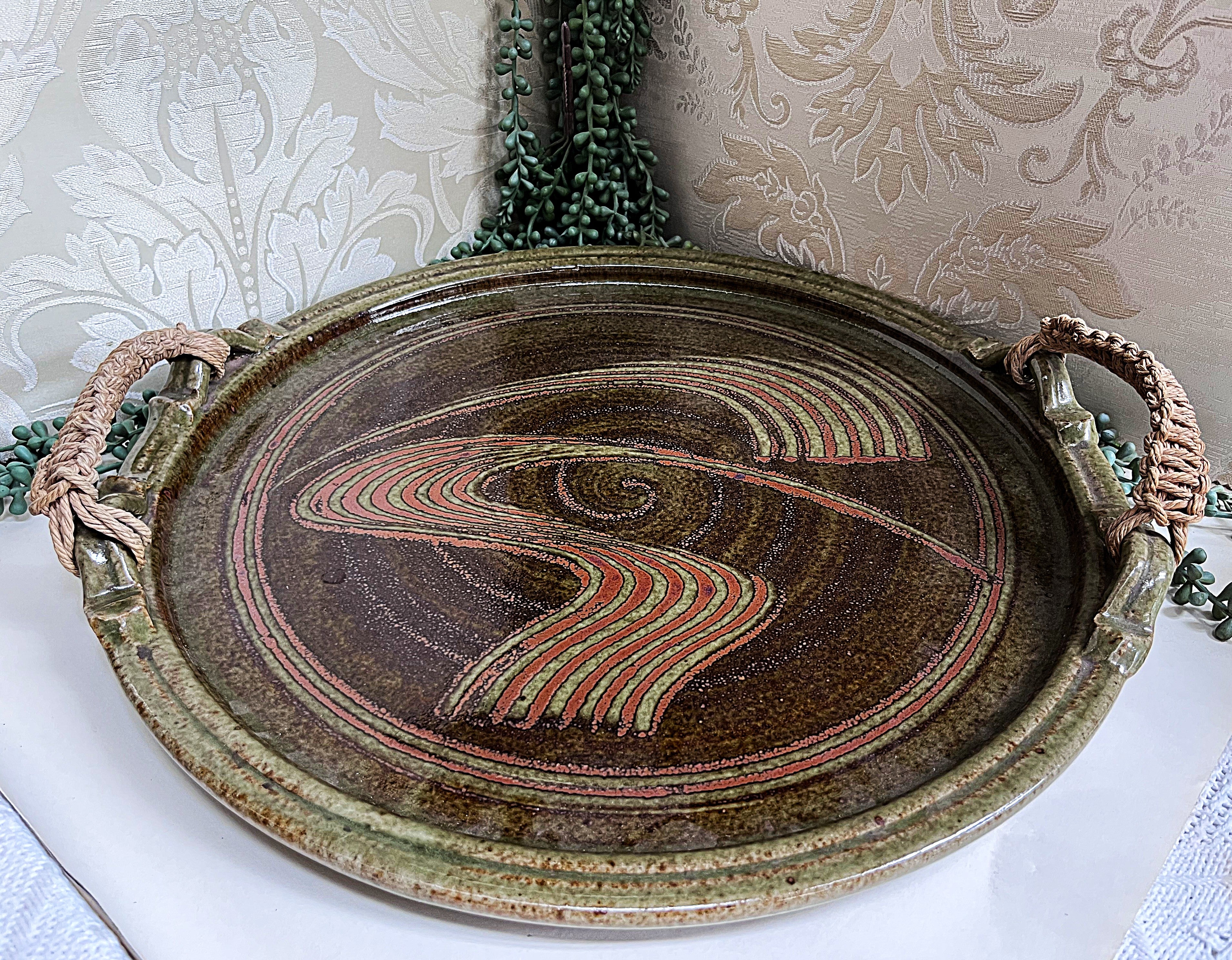 Master Potter: Neville Burde - Large Round Serving Tray