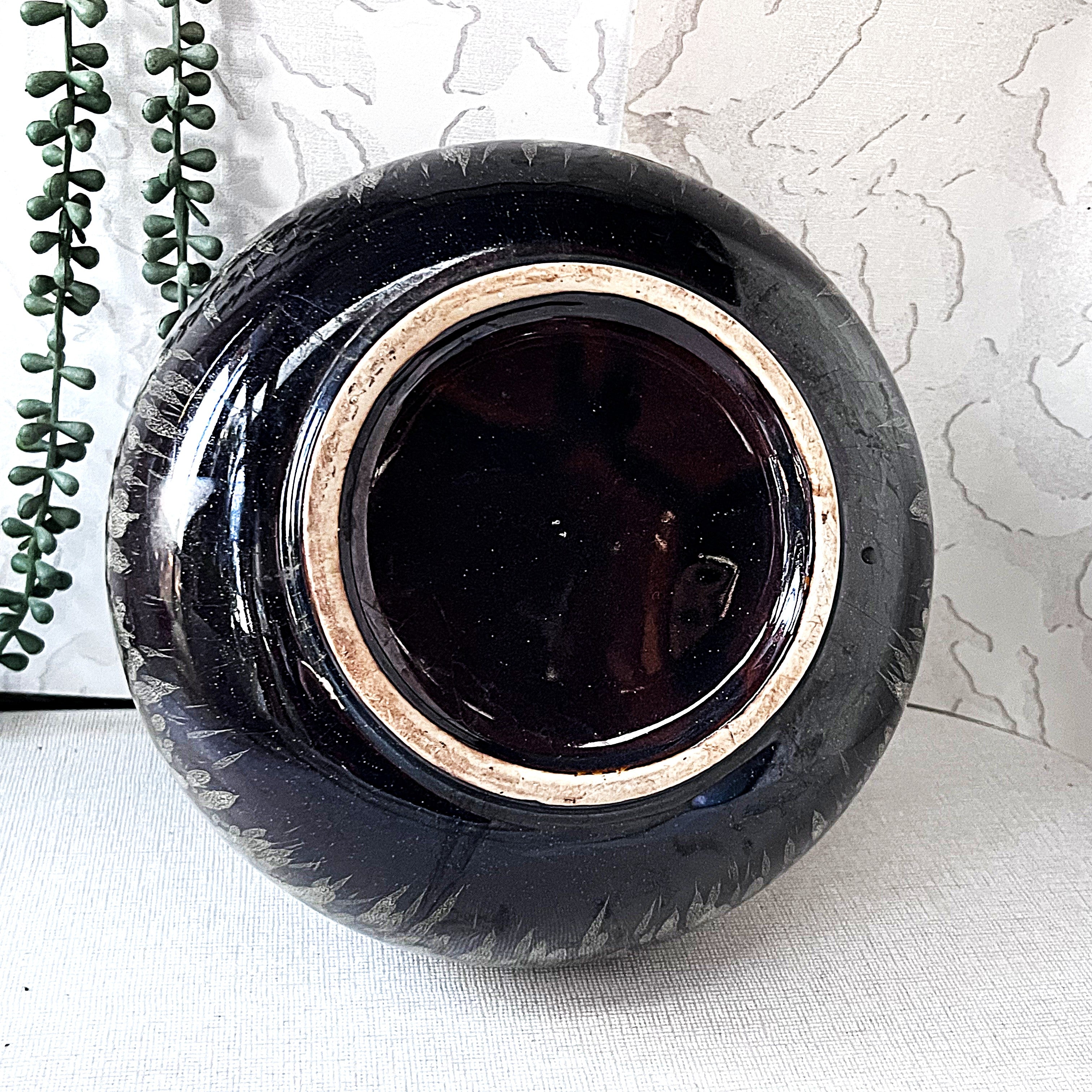 Master Potter: Ken Collins - Studio Pottery Pod Vase