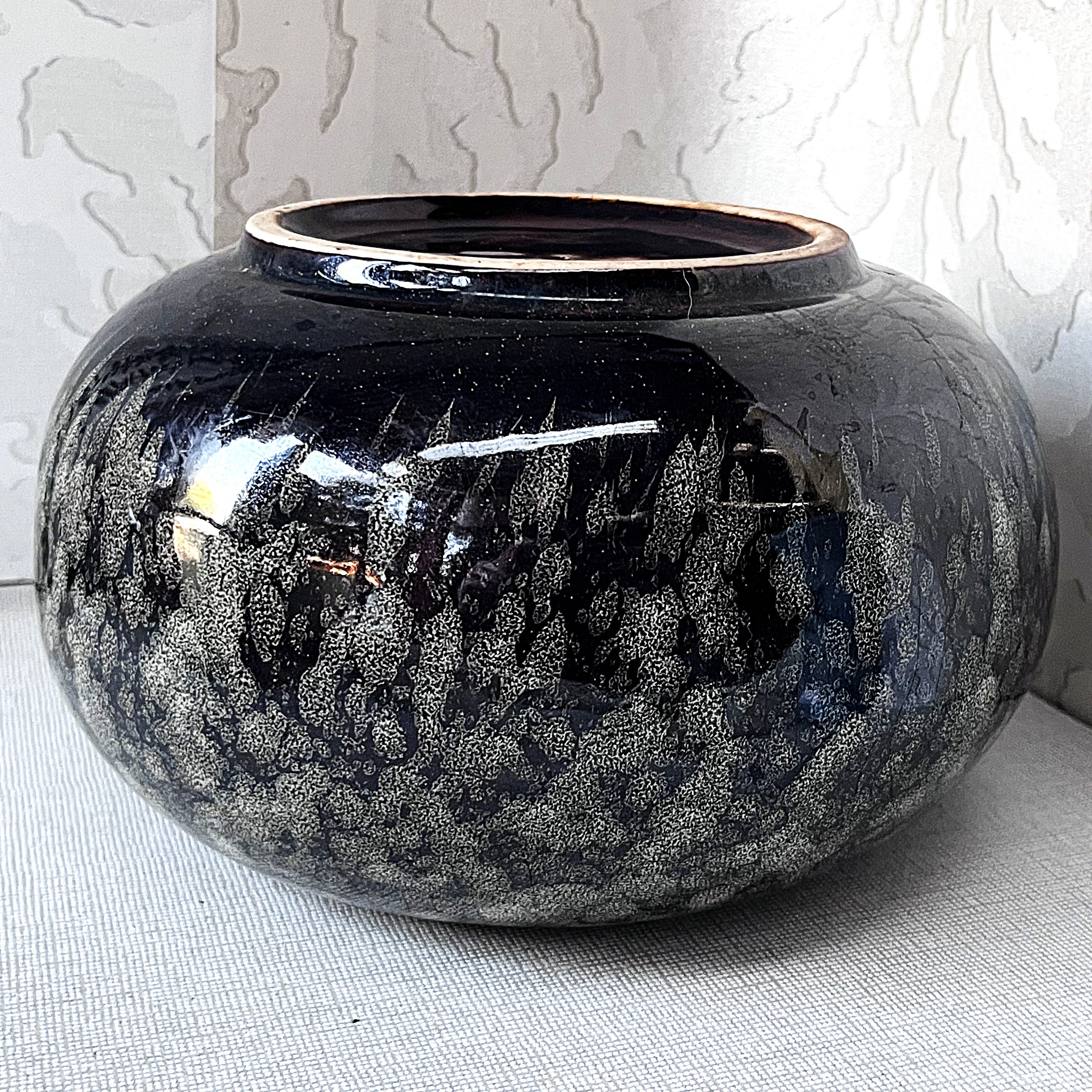 Master Potter: Ken Collins - Studio Pottery Pod Vase