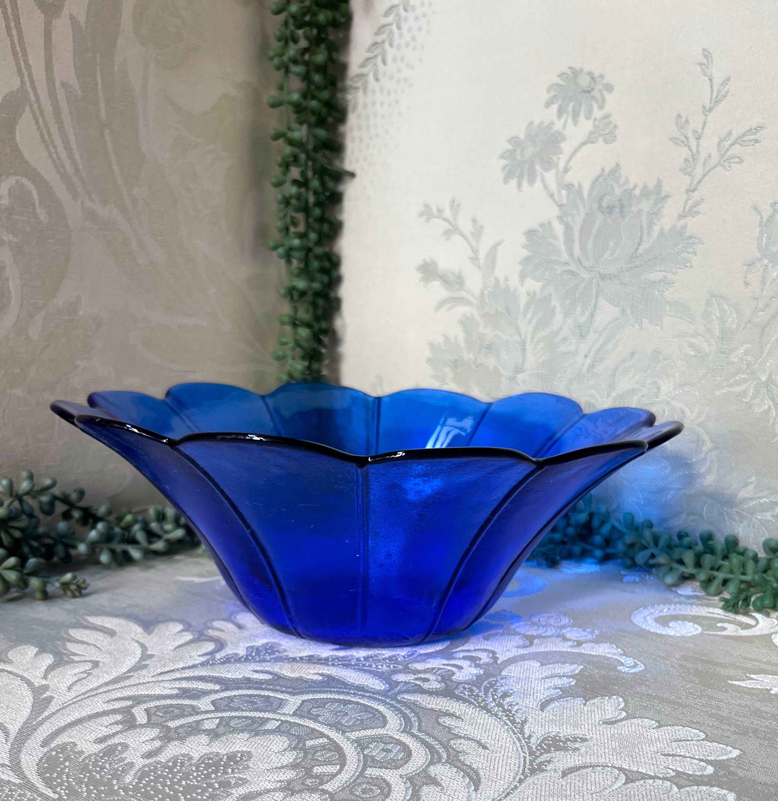 Coloured Glass: Vidrios de Levante Cobalt Blue Scalloped Bowl, Floral Design