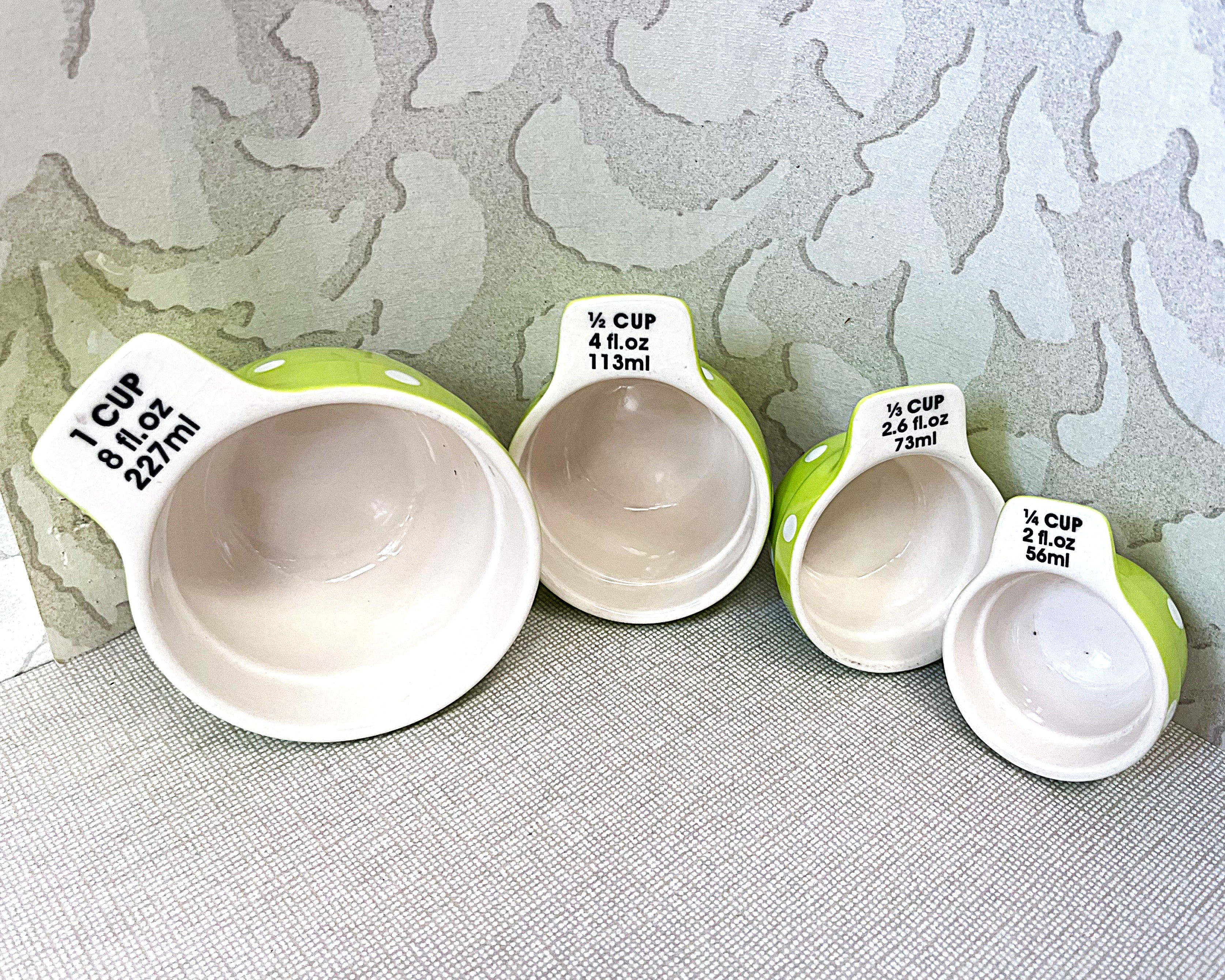 Measuring: Measuring Cup Set, Lime Green Polka Dots, Spode
