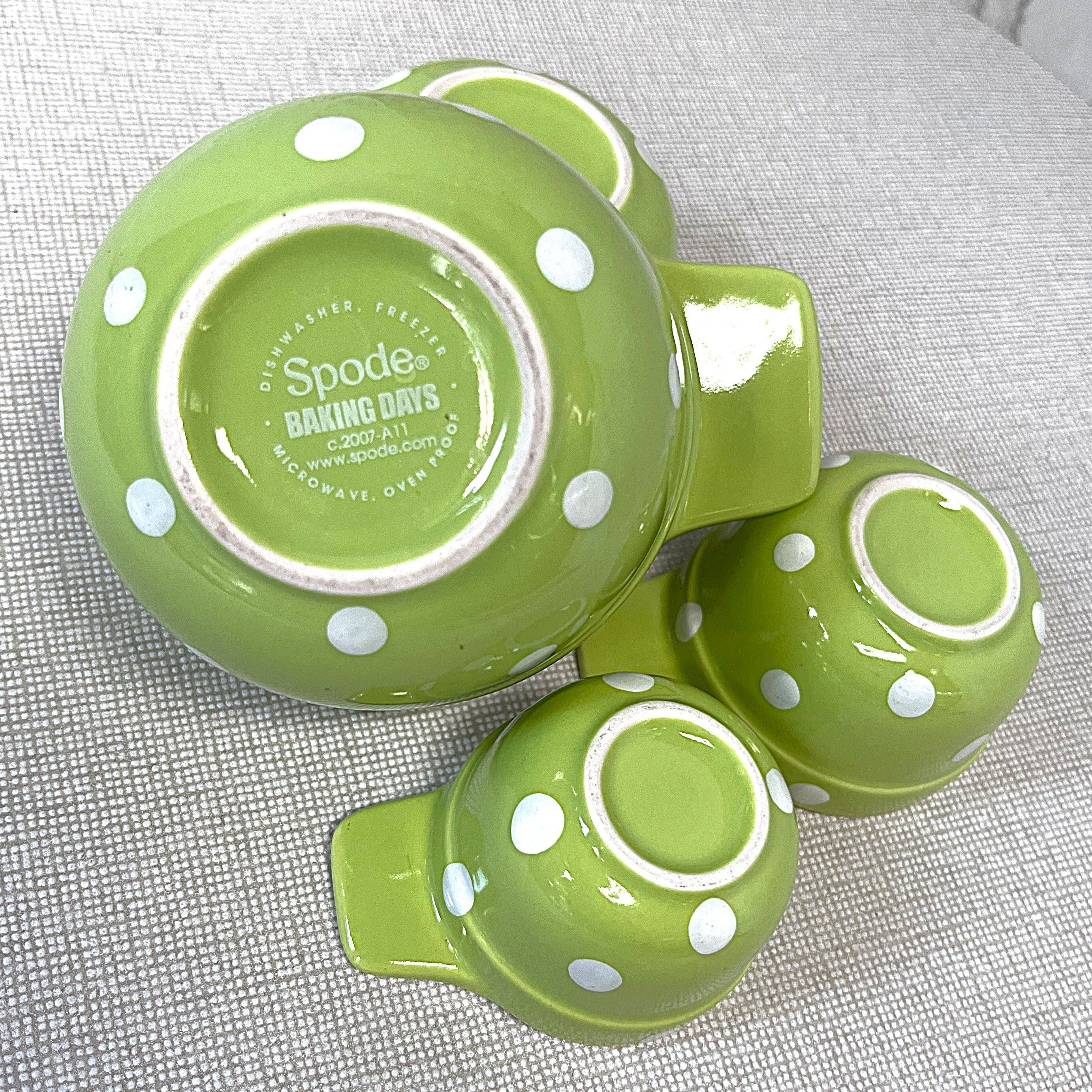 Measuring: Measuring Cup Set, Lime Green Polka Dots, Spode