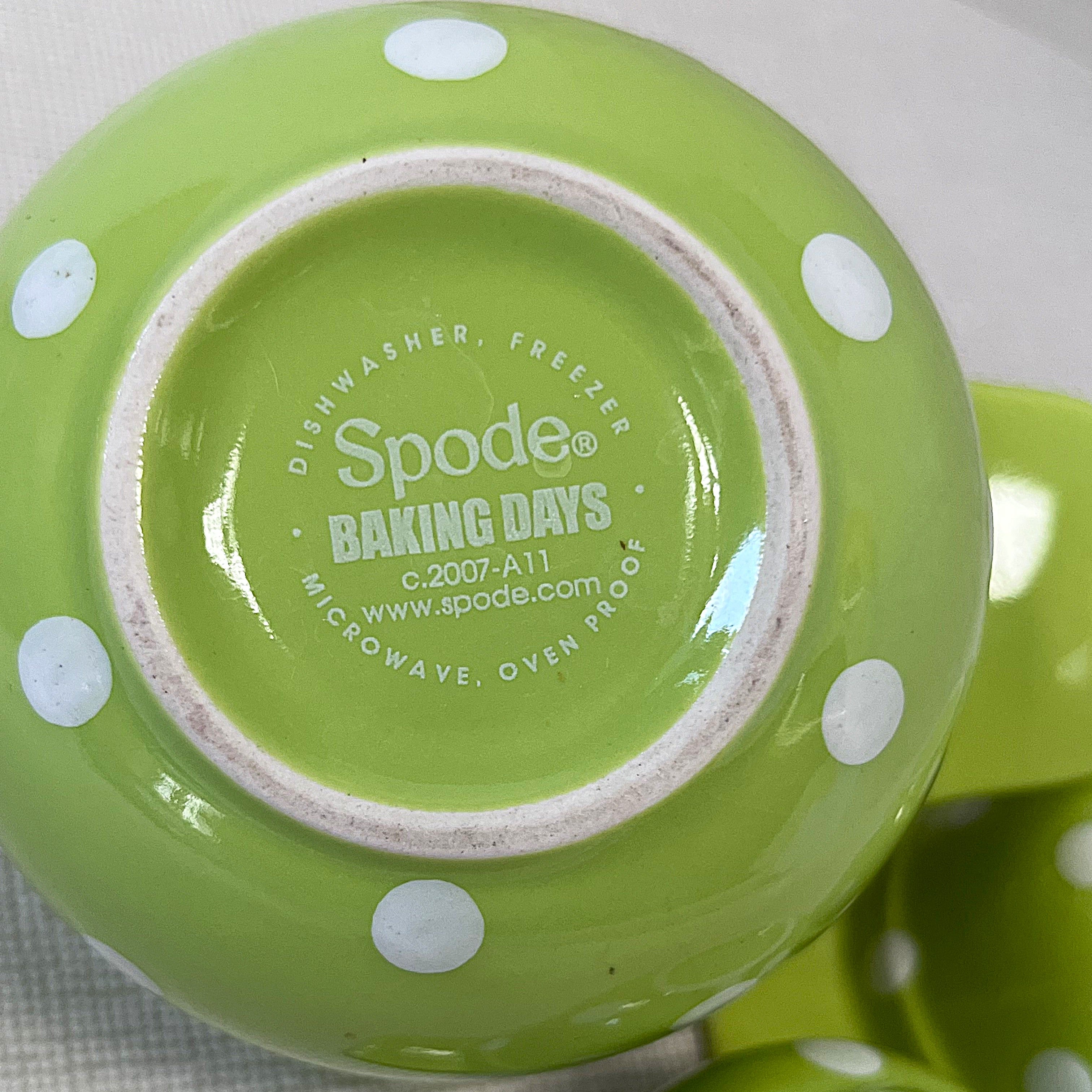 Measuring: Measuring Cup Set, Lime Green Polka Dots, Spode