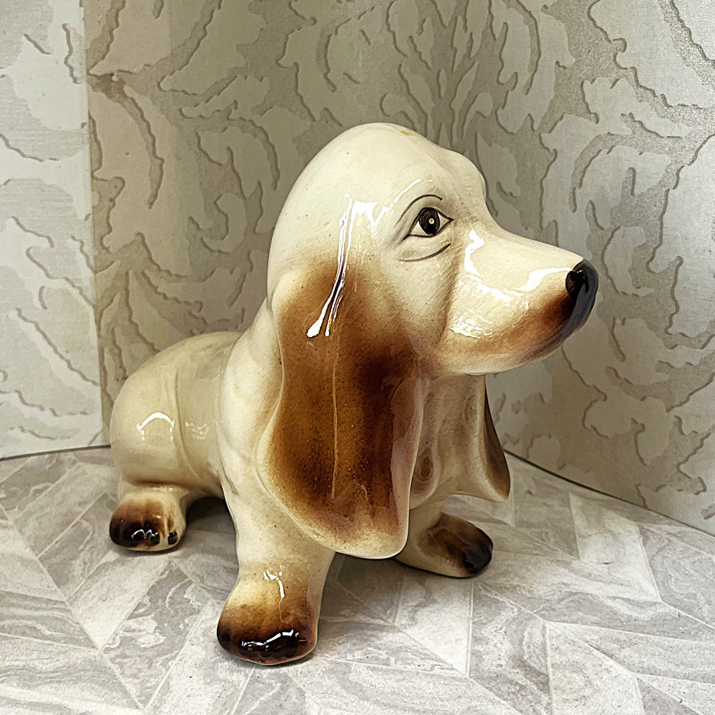 Animal Décor: SylvaC Basset Hound Ceramic Figurine