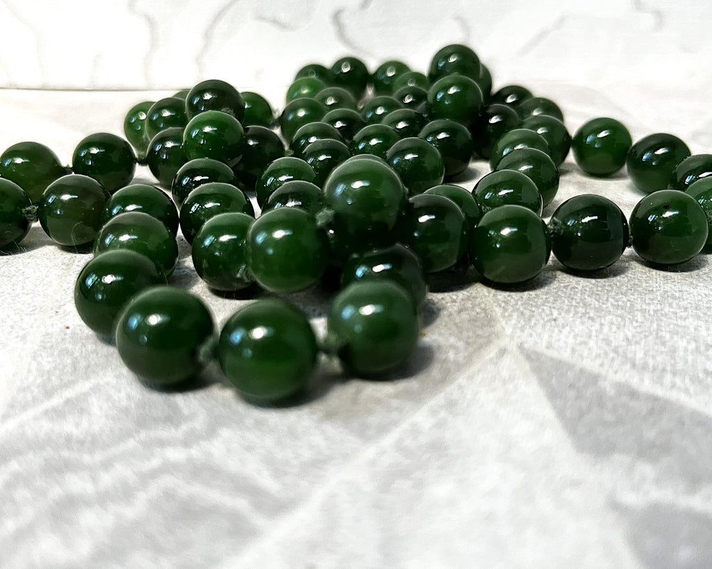 Jewellery: Translucent Deep Spinach Green Nephrite Jade Hand-Knotted 90cm Continuous Opera Strand