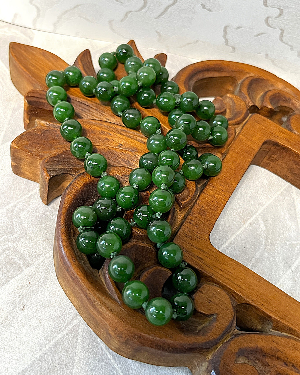 Jewellery: Translucent Deep Spinach Green Nephrite Jade Hand-Knotted 90cm Continuous Opera Strand