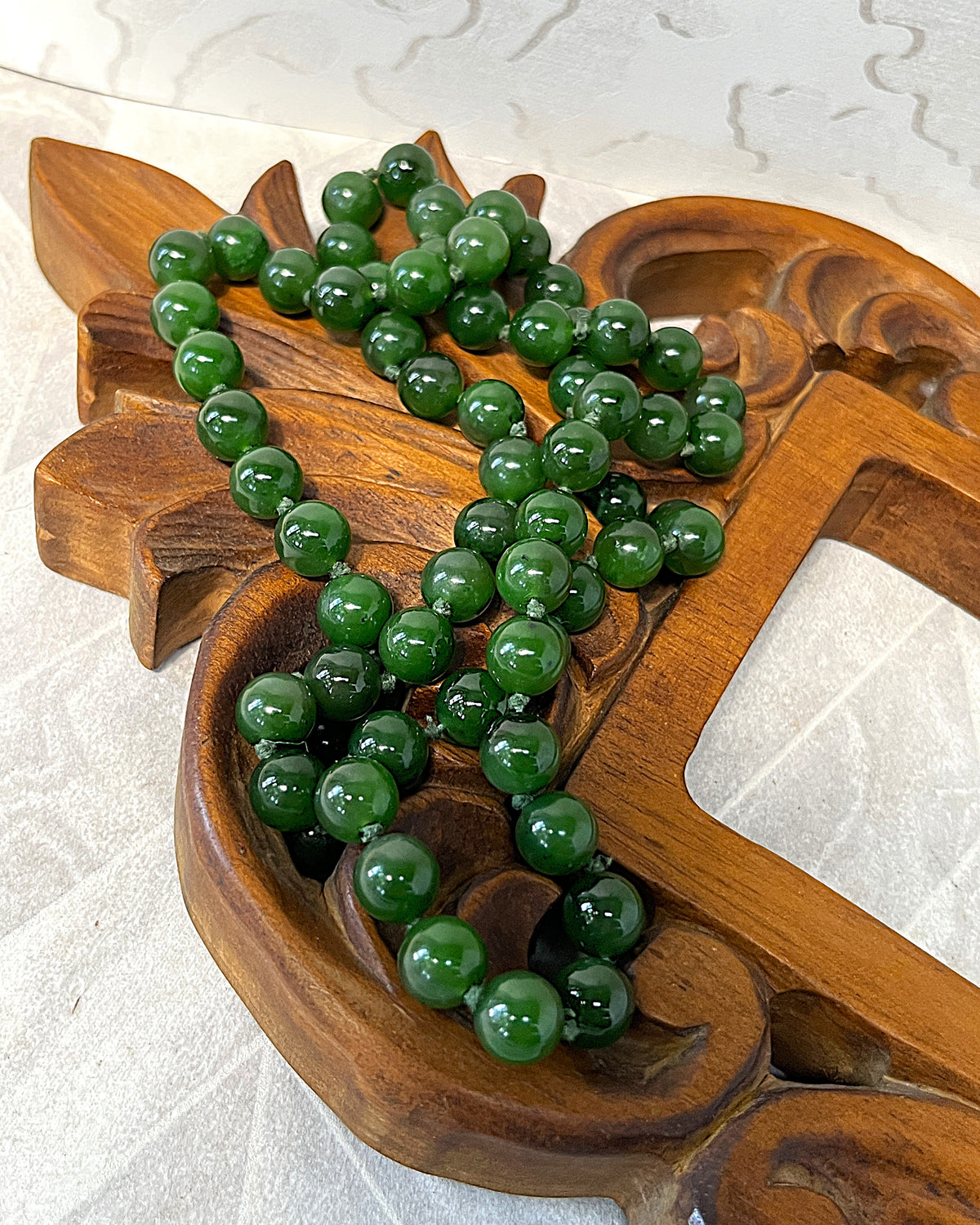 Jewellery: Translucent Deep Spinach Green Nephrite Jade Hand-Knotted 90cm Continuous Opera Strand