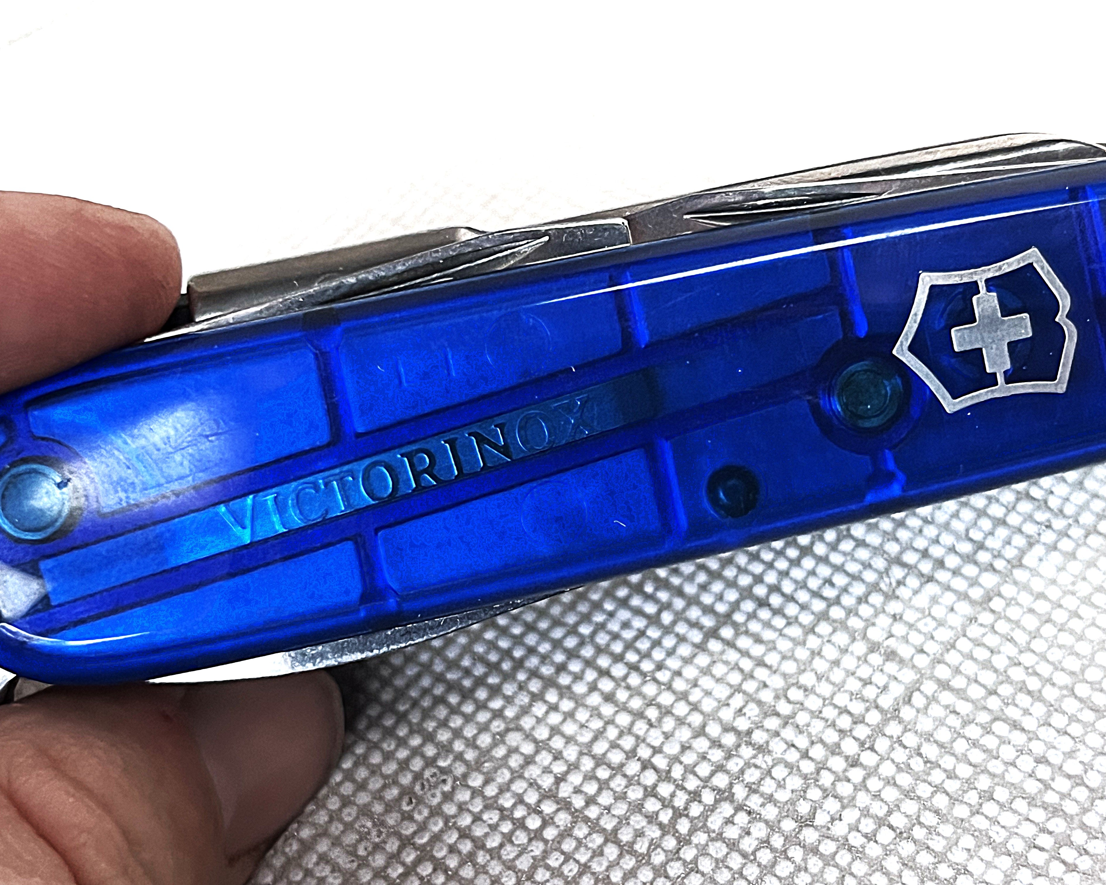 Men: Victorinox Cybertool In Sapphire Blue