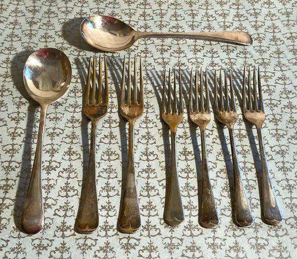 Cutlery: Cooper Brothers Fiddle-Back Plated Set, 8