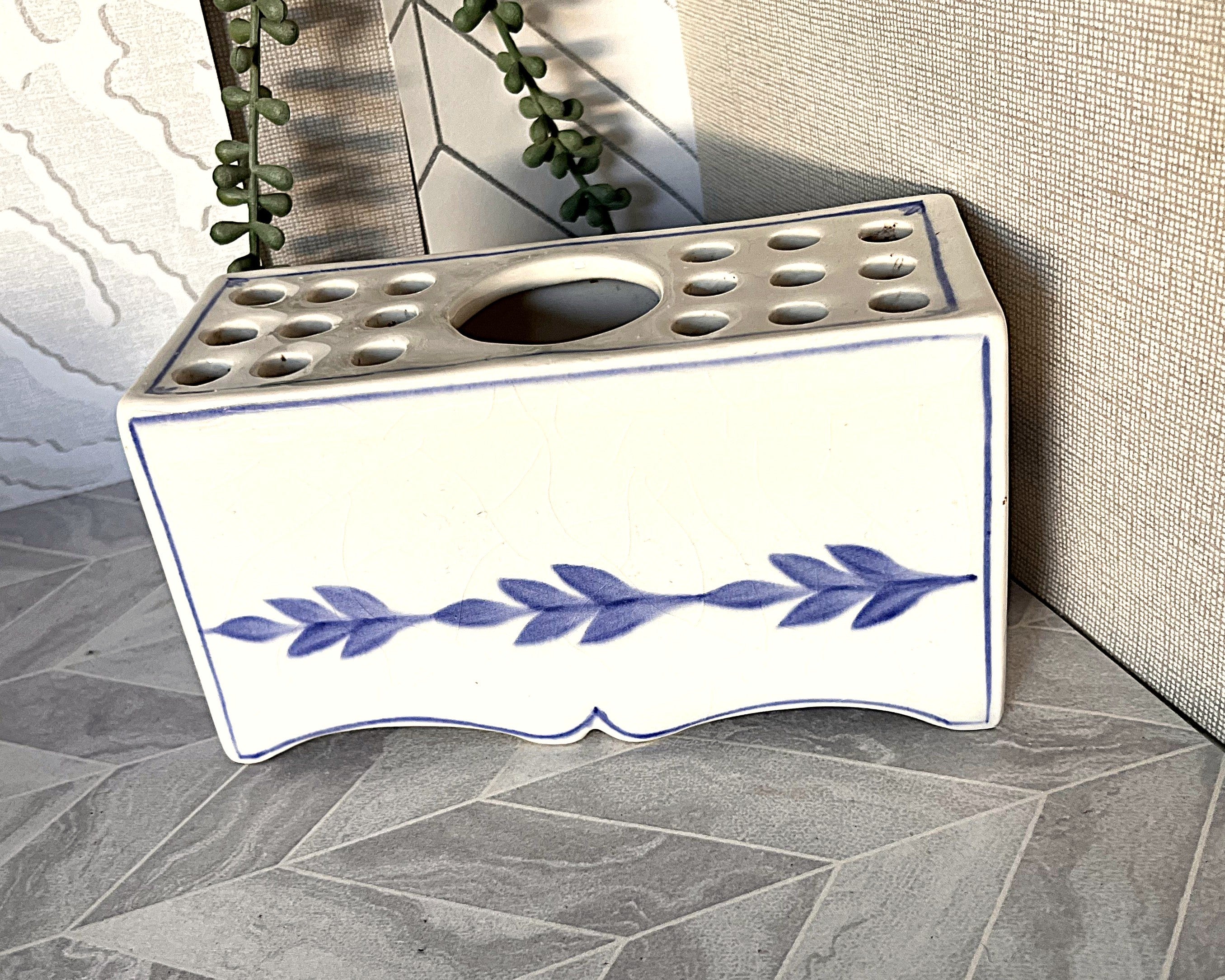 T.W. Pottery: Flower Brick Rectangular Blue White
