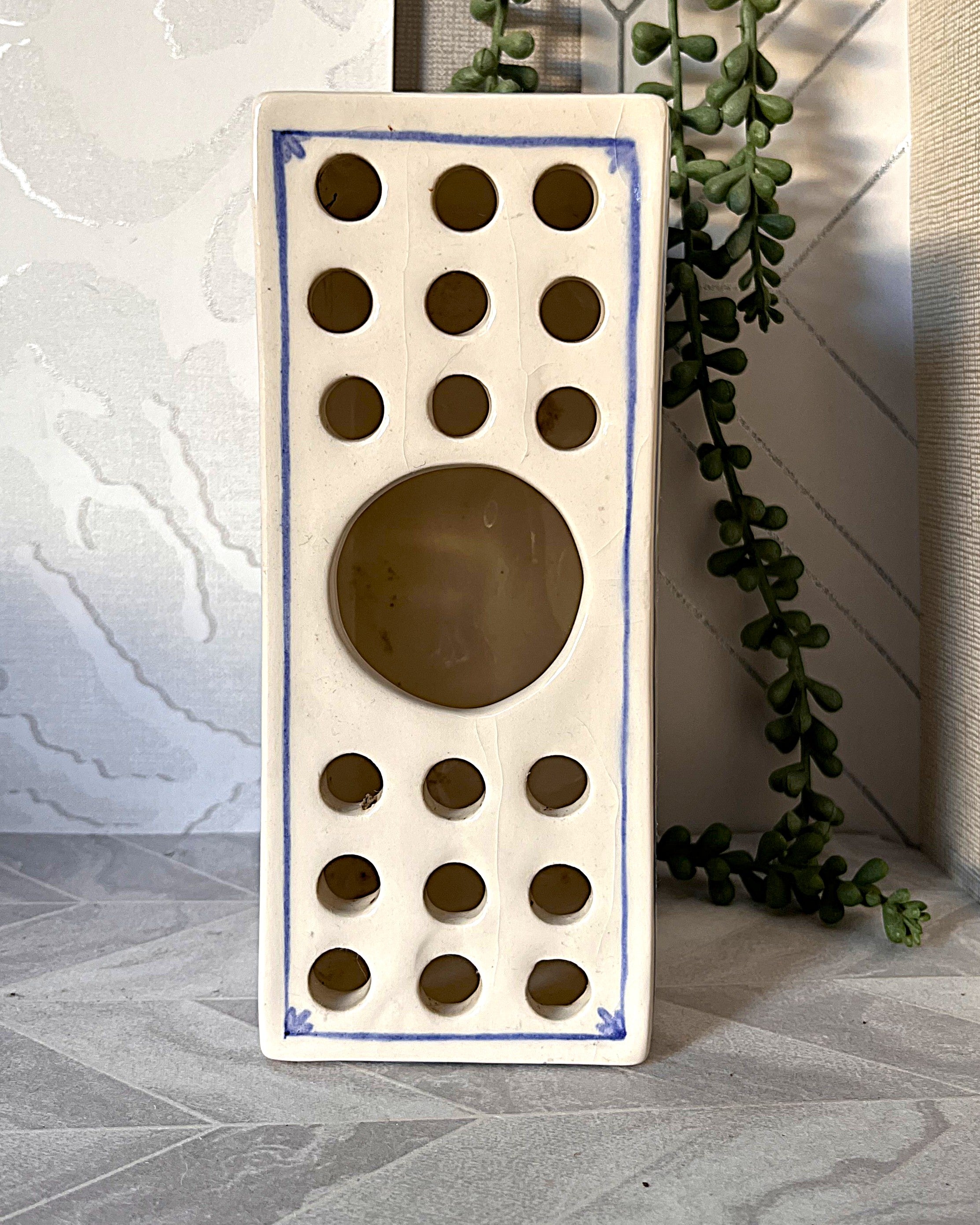 T.W. Pottery: Flower Brick Rectangular Blue White