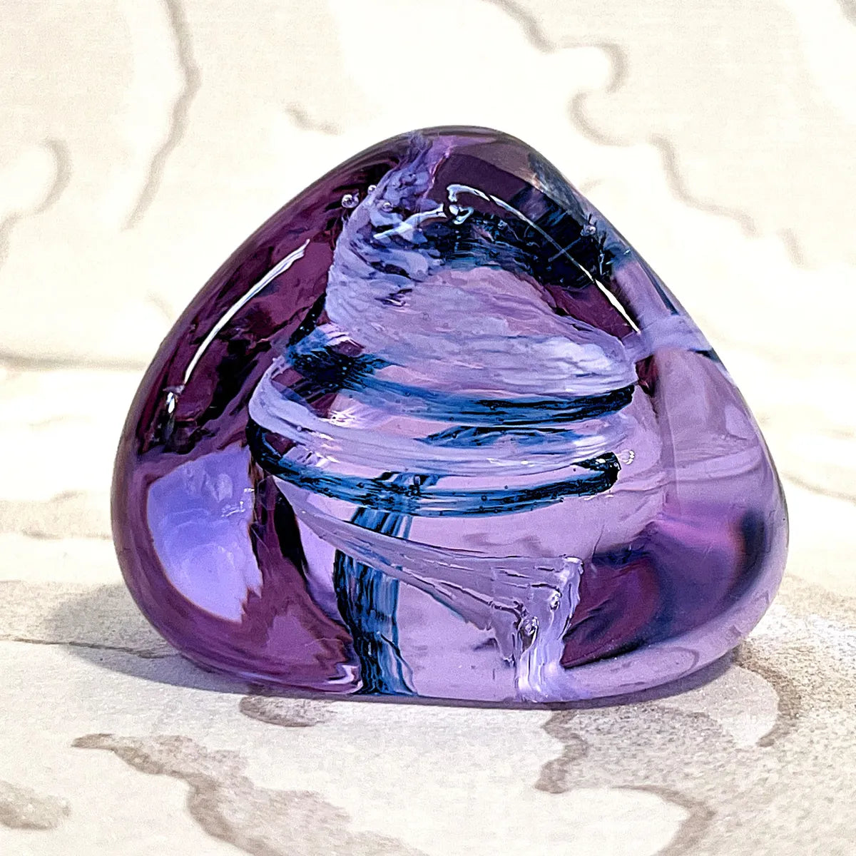 Paperweights: Scottish Paperweight Caithness Pebble
