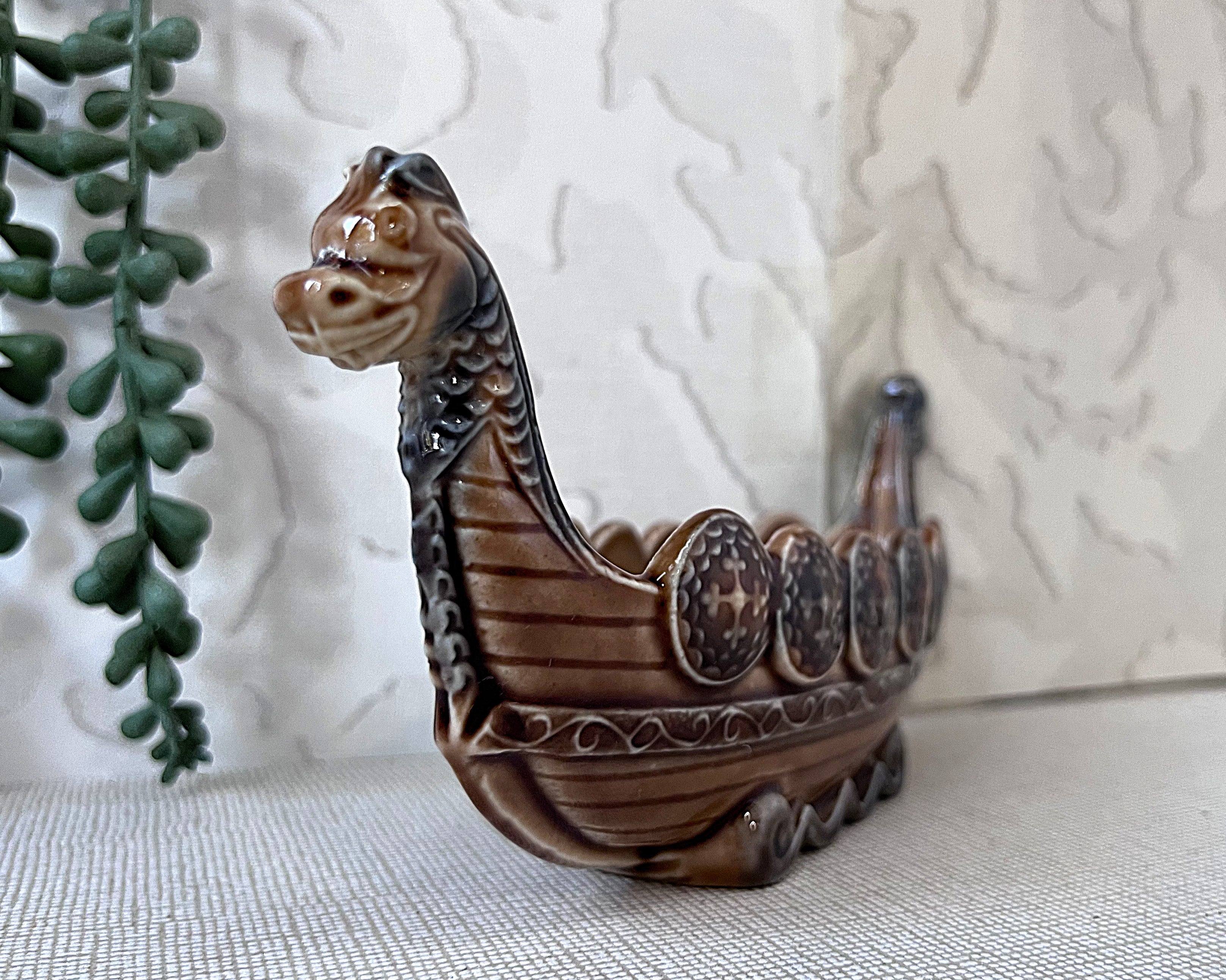 Mantel Vases: Wade Porcelain Viking Longboat Mantel Vase